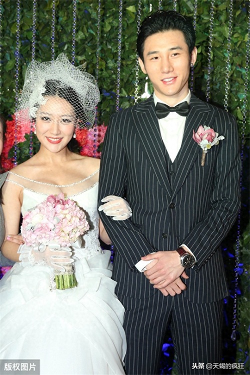 昔日女神白冰自曝早已离婚，原来这些年她过得并不好