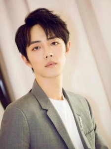 ​肖战《陈情令》表现惊艳，赢得华鼎奖新锐演员奖，演技炸裂！