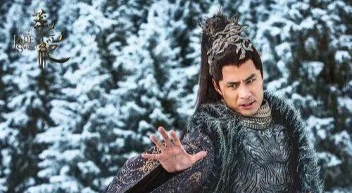 黄征个人资料简介（这部拍了3年的网大）(18)