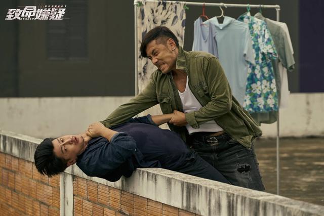 黄征个人资料简介（这部拍了3年的网大）(3)