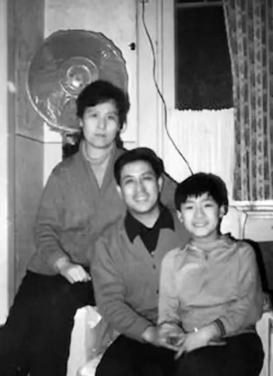 张子健前妻李婷个人资料（前妻李婷患癌去世）(7)