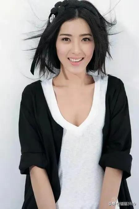 错失3位“影帝”男友的“第一美女”曾黎，到底什么人才能娶她？