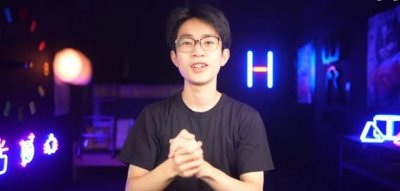 ​何同学个人资料哪里人（何同学爆火背后的深层原因）