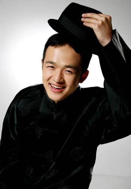 包贝尔和妻子包文婧的爱恨情仇