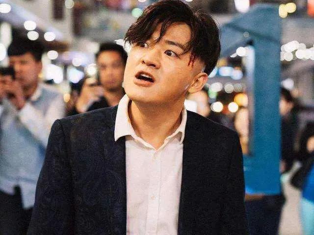 包贝尔和妻子包文婧的爱恨情仇