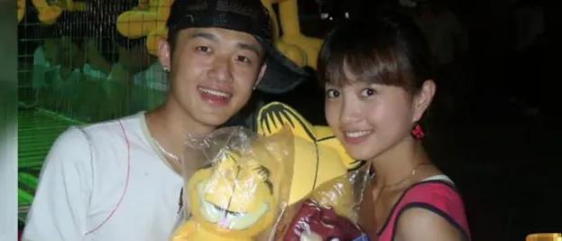 包贝尔和妻子包文婧的爱恨情仇