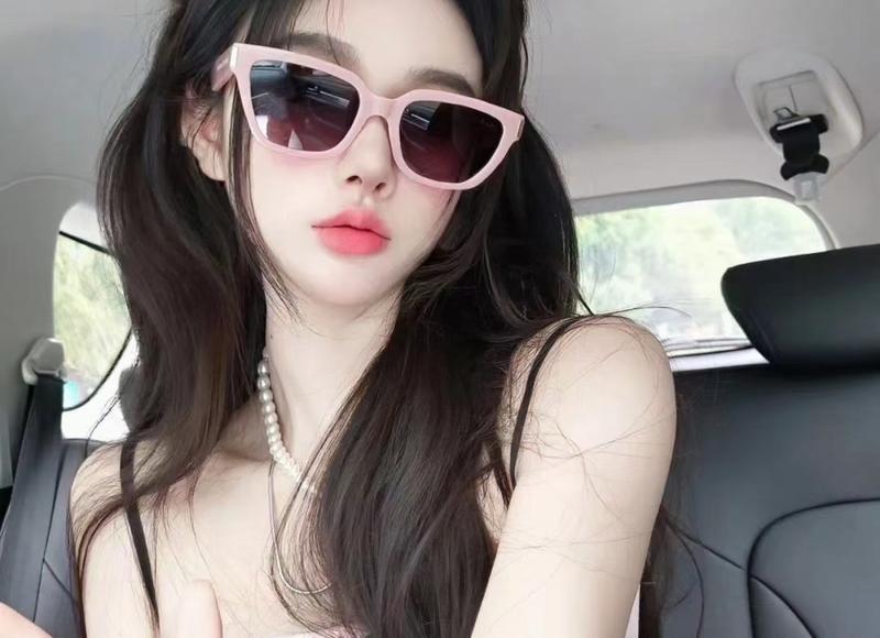 星系扩张与合并：一次深入理解宇宙结构的探索