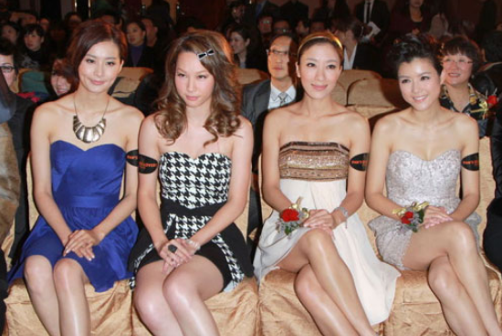 徐子珊黄宗泽天涯扒出恋爱证据,香港演员黄宗泽徐子珊图片