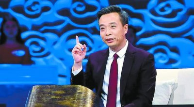 ​石壕吏为啥不抓走杜甫？杜甫又为啥不帮助这悲惨的老妇反抗？