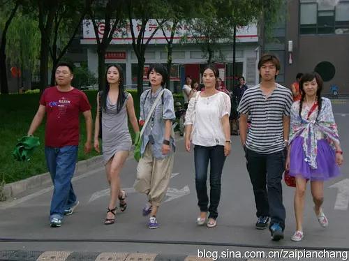 马思纯遭炮轰整容妹（马思纯当书模整过脸）(3)