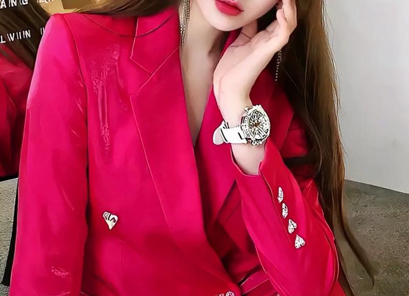 送亲穿什么颜色的衣服合适