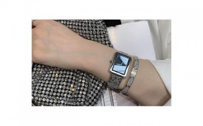 ​用盐洗脸好吗（用盐水洗脸的好处有哪些）