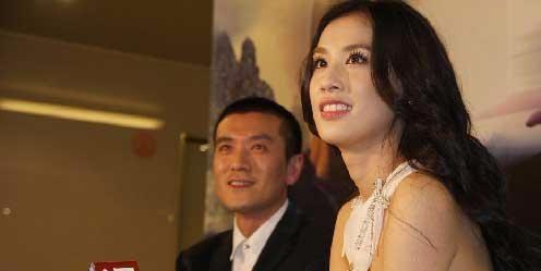 杨子为什么要打黄圣依家暴真相 被家暴还愿意生下两个儿子你信吗