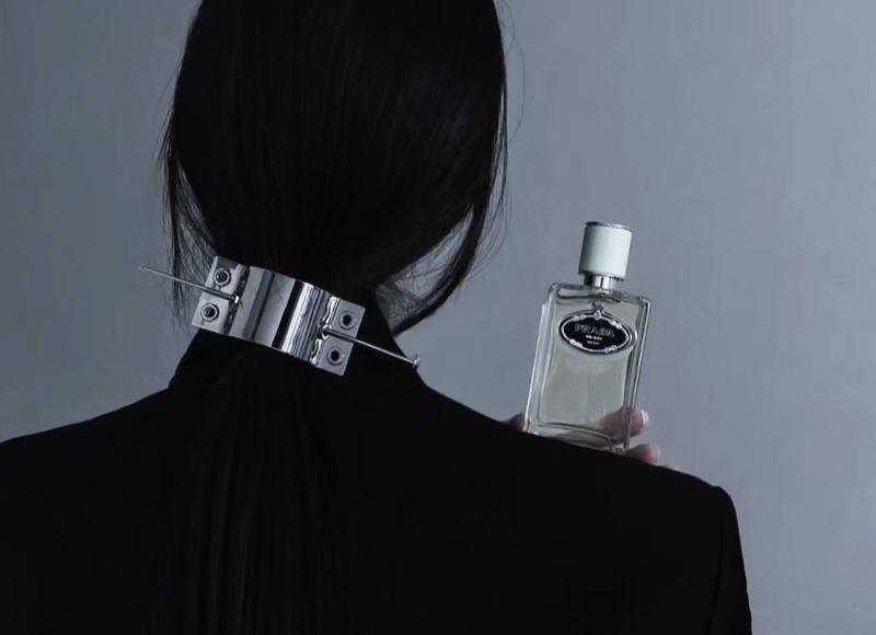 刘诗诗善良，刘诗诗、朱一龙揭示职场讲义气善良的后果