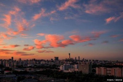 ​赤红霞是什么意思(红霞映日是什么意思)