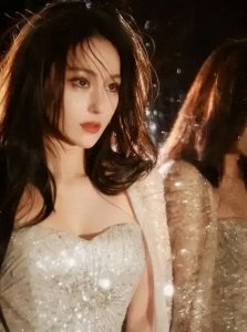 有一种“反噬”叫李晨与张馨予，分开11年，如今善恶报应都应验了