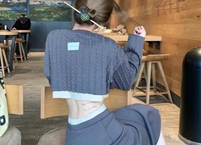 ​74岁大爷住儿子家不到一个月发出感叹：金窝银窝，不如自家的草窝