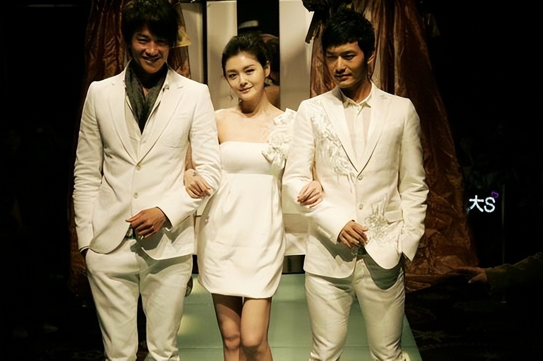 何润东的“浪子回头”，和他的人生浮沉史