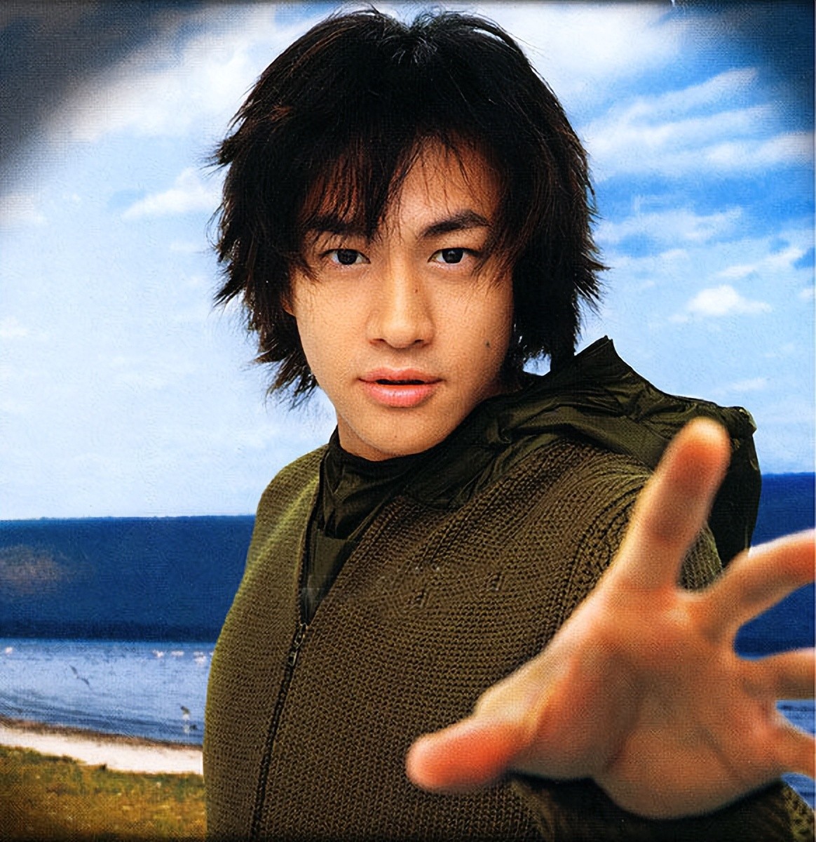 何润东的“浪子回头”，和他的人生浮沉史