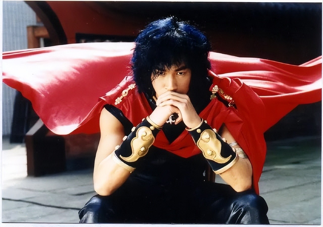 何润东的“浪子回头”，和他的人生浮沉史