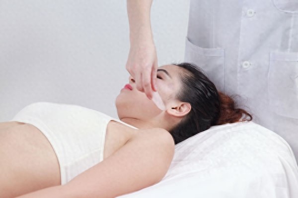 下关穴：属足阳明胃经主要功效、消肿止痛