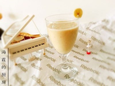 香蕉酸奶昔的做法