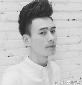 ​5款男生飞机头发型推荐，第一个很帅！