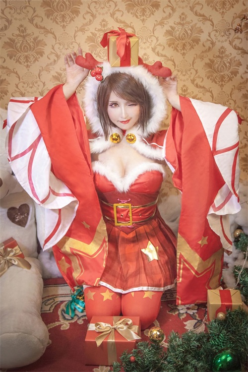 王者荣耀貂蝉圣诞恋歌皮肤cosplay可爱的小姐姐