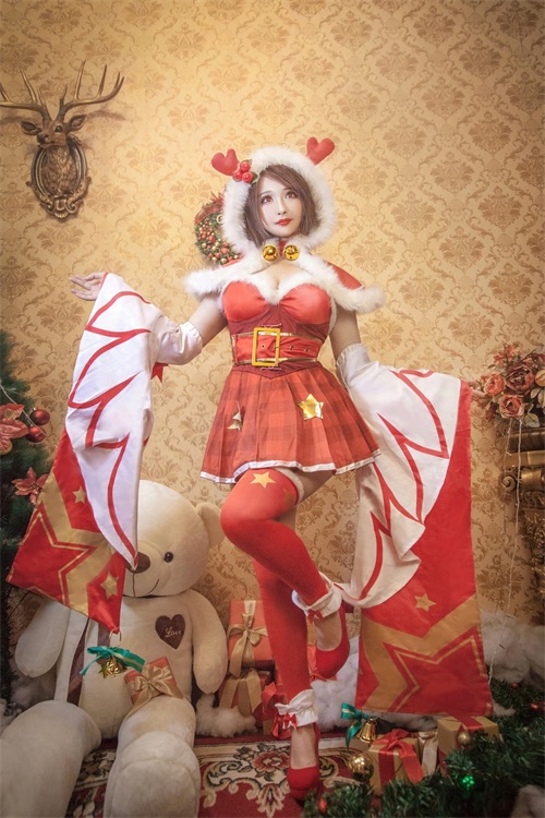 王者荣耀貂蝉圣诞恋歌皮肤cosplay可爱的小姐姐
