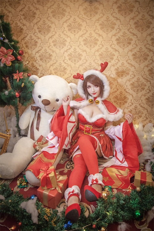 王者荣耀貂蝉圣诞恋歌皮肤cosplay可爱的小姐姐
