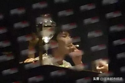 ​王源被曝室内聚餐时吸烟，本人已道歉！北京卫生监管部门回应了！