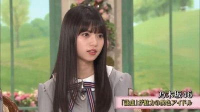 ​20岁日本可爱美少女脸蛋有多小？一戴上口罩，网友：口罩比脸大