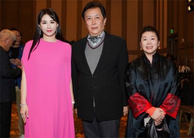 ​杨澜为什么去美国？(杨澜被曝移居美国)